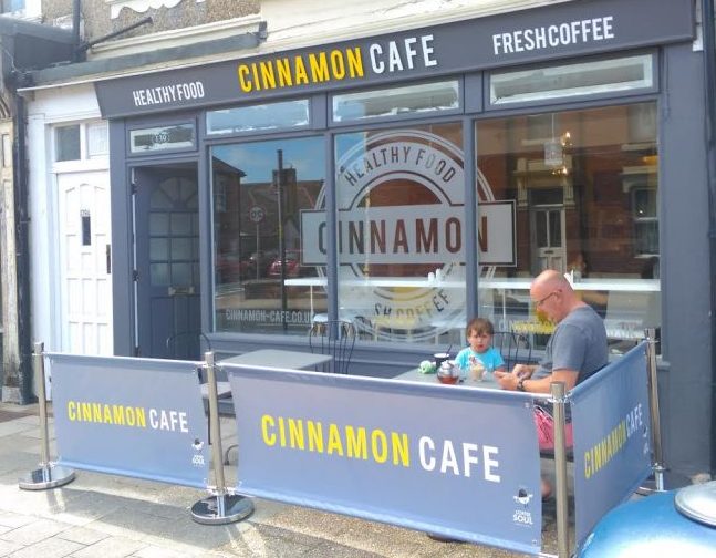 Cinnamon Cafe banners - branded cafe banners